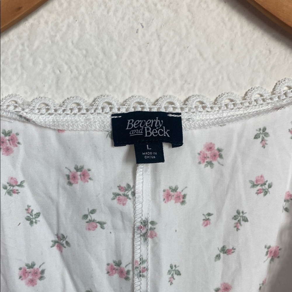 Beverly and Beck Blouse Cottagecore Floral Lace Trim Coquette Soft Girl L NWT - Picture 2 of 8